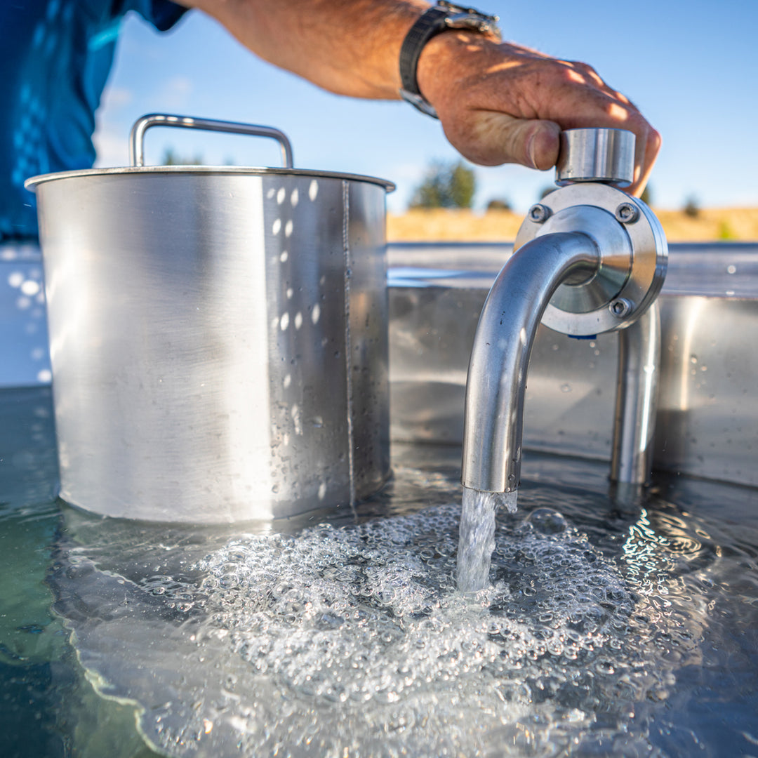 Wood Fired Hot Tub 1.9m