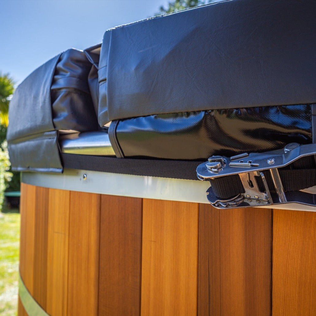 Insulated Hard and Lockable Cover For Spas