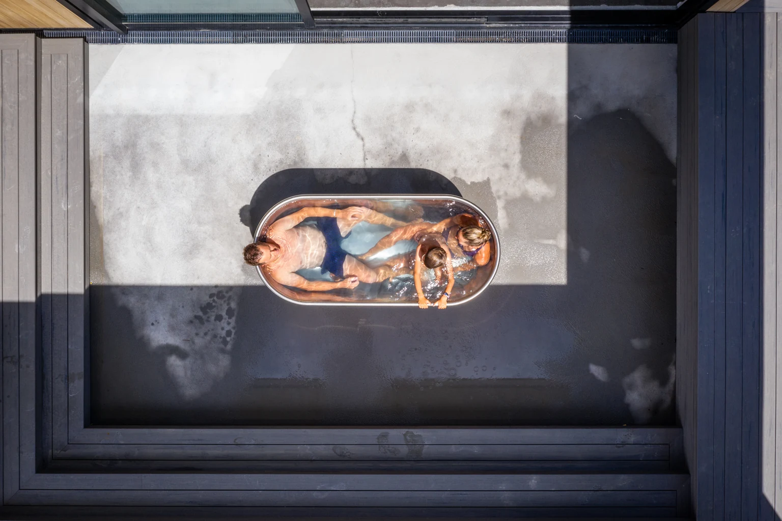 Family enjoying a Classic Bath