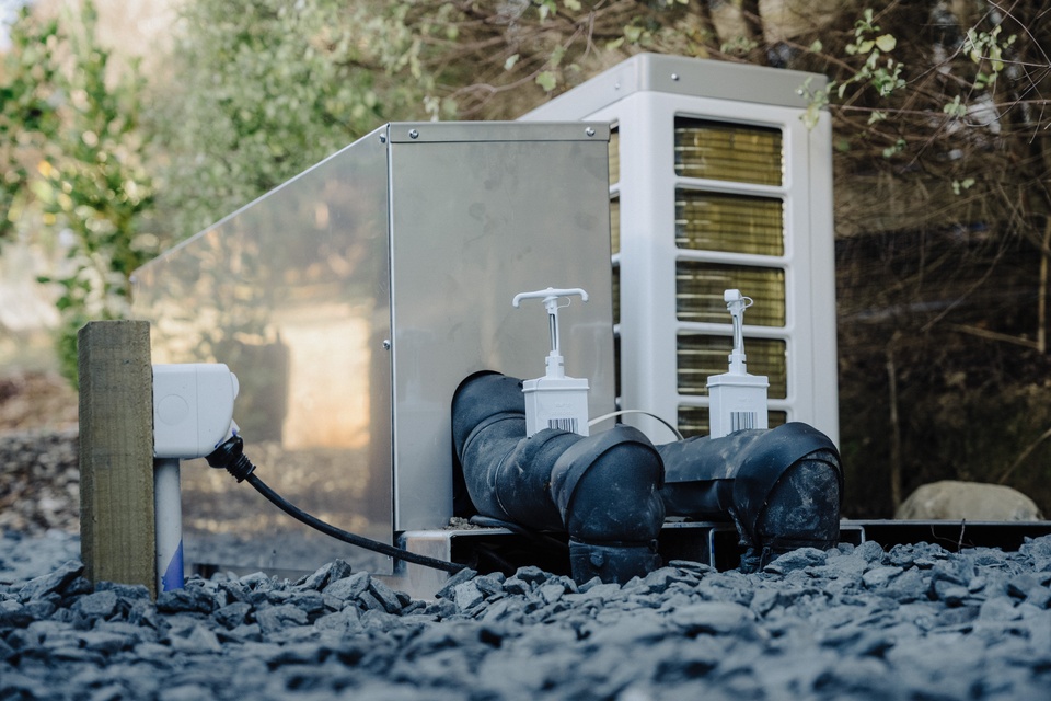 CONTROL FROM ANYWHERE WITH THE SMARTLINK APP
