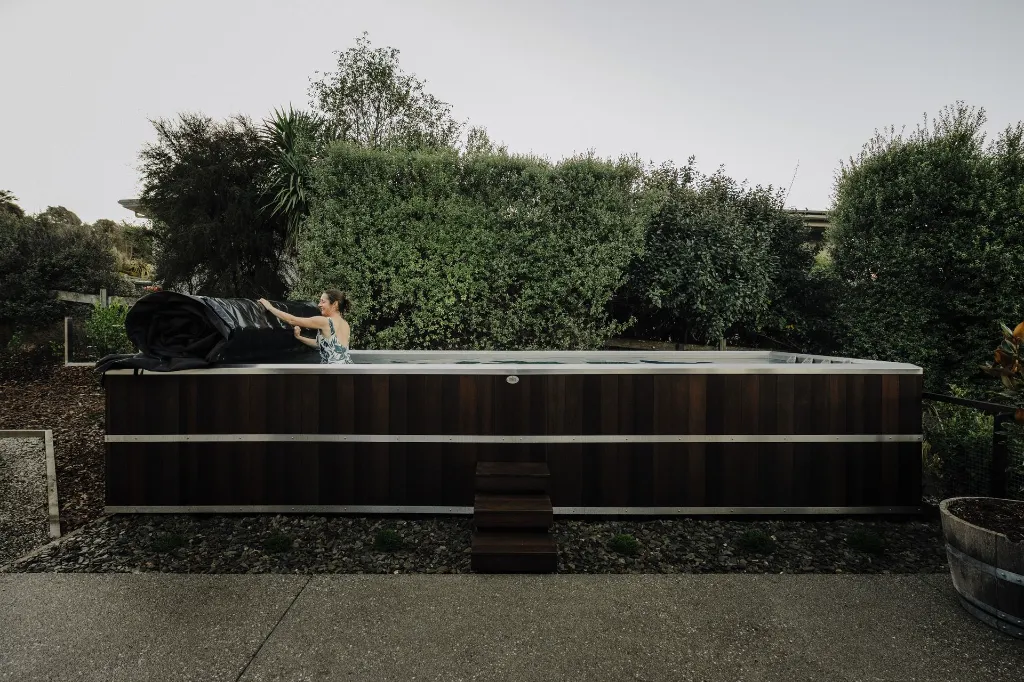 electric-pool-6m-x-2m-gallery-03.webp