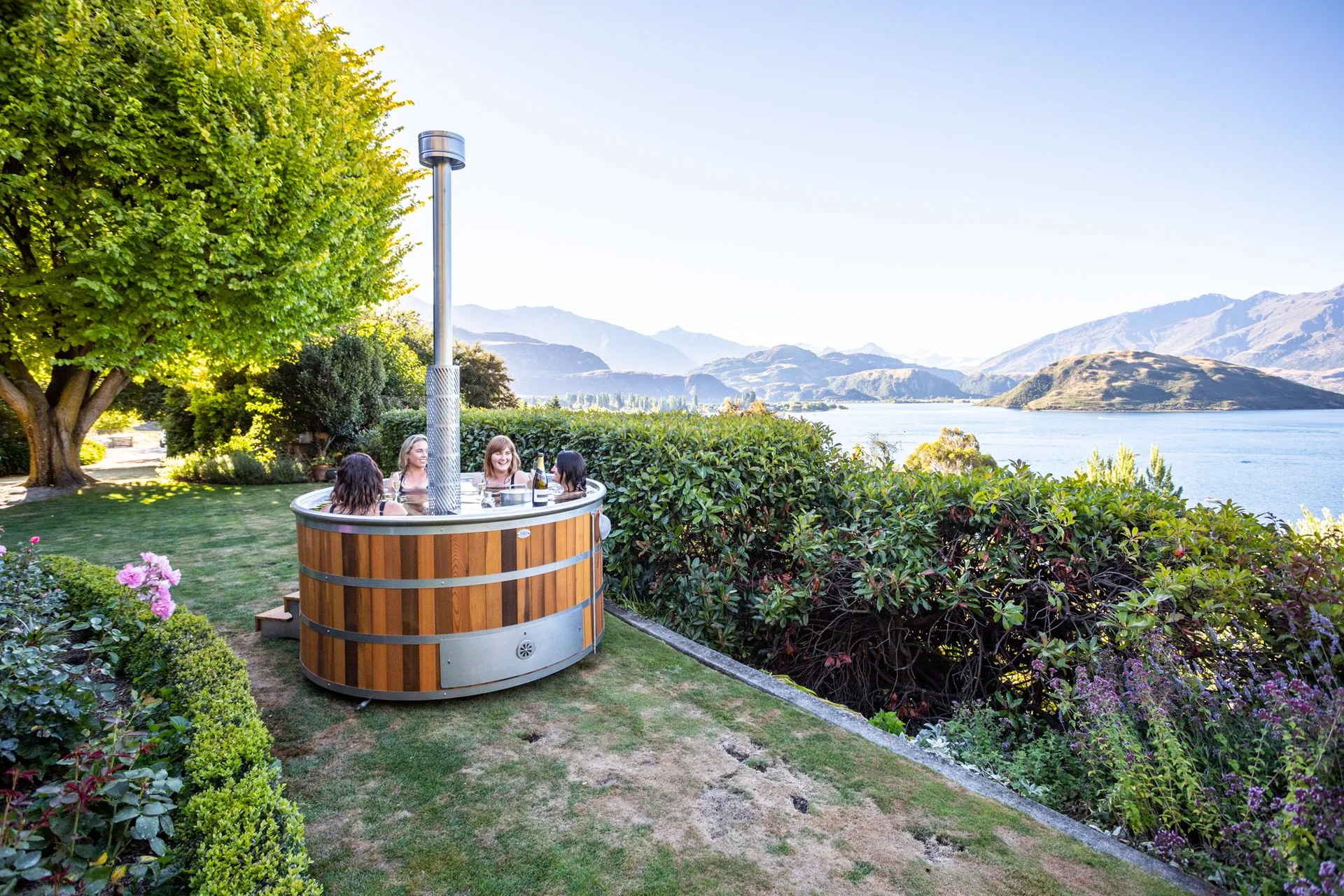 hybrid-tub-1-9m-gallery-03.webp