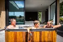 classic-bath-2m-lifestyle.webp