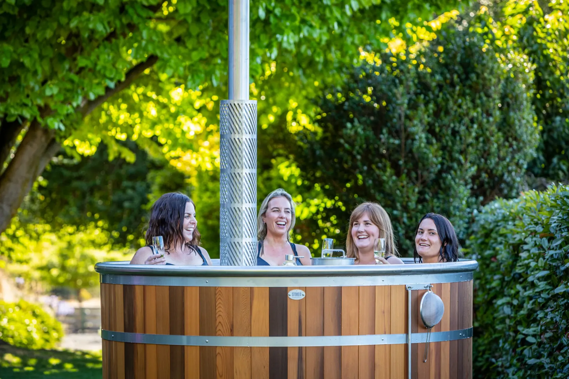 Hybrid Tub - 1.9m